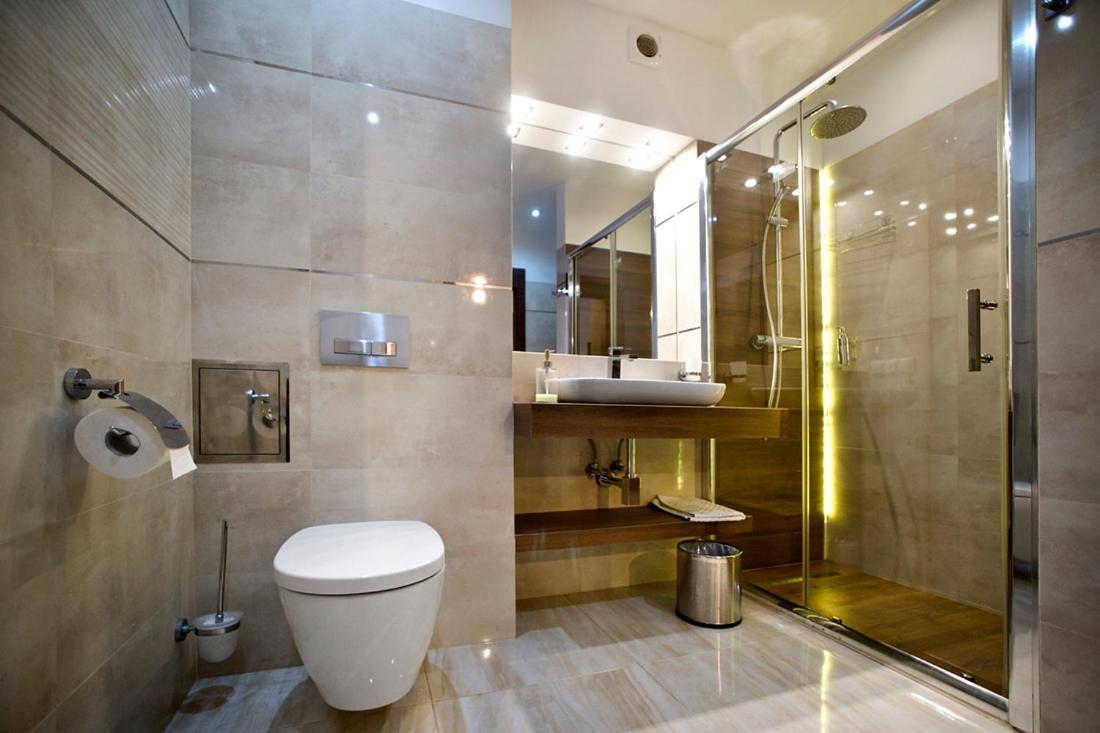 Niepodleglosci Serviced Apartments วอร์ซอ ภายนอก รูปภาพ
